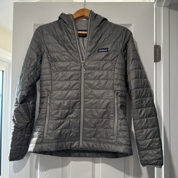 New Patagonia Nano Puff Hoody Grey Small - Picture 1 of 8